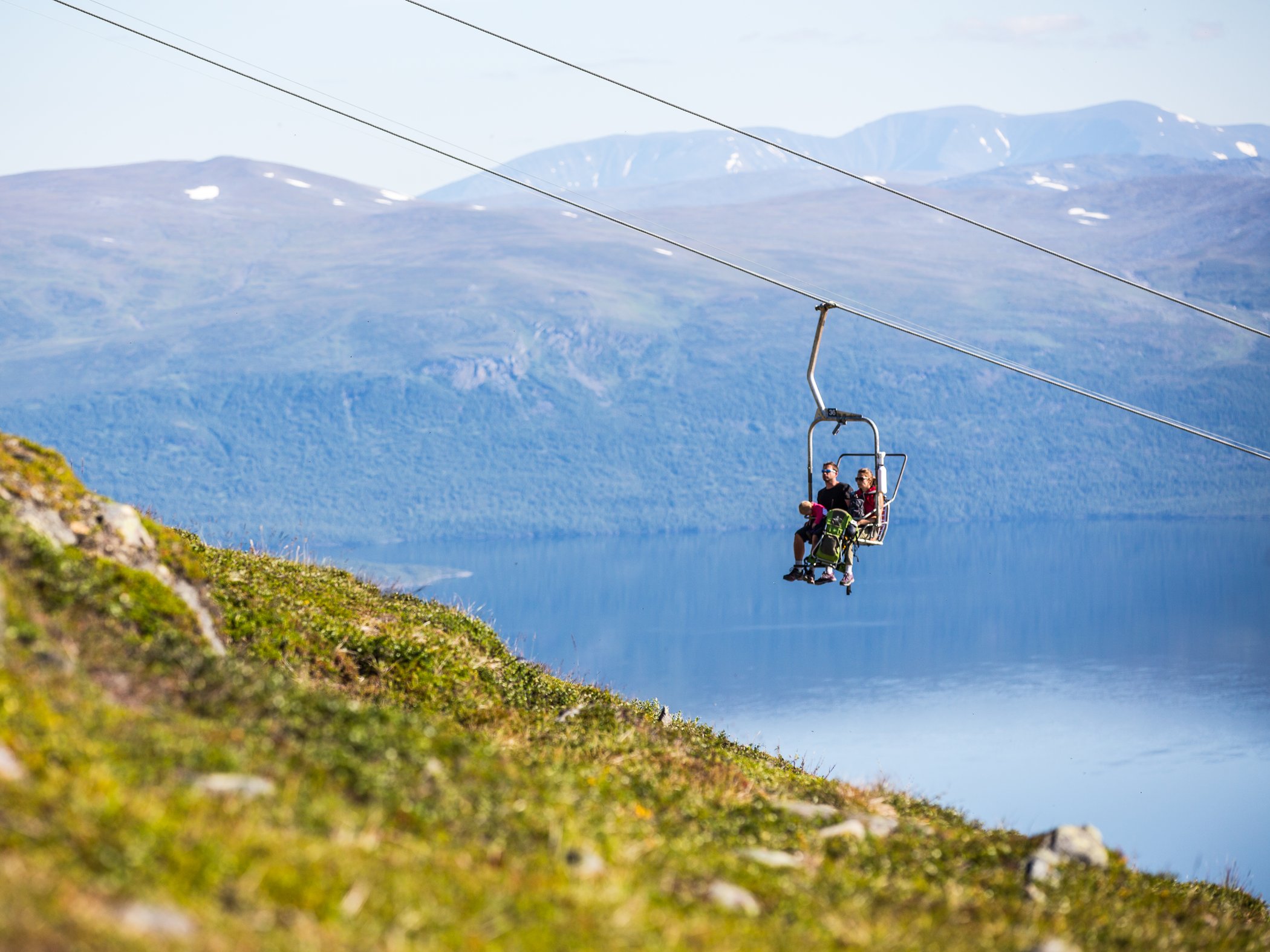 Chairlift above Lake Torneträsk.
